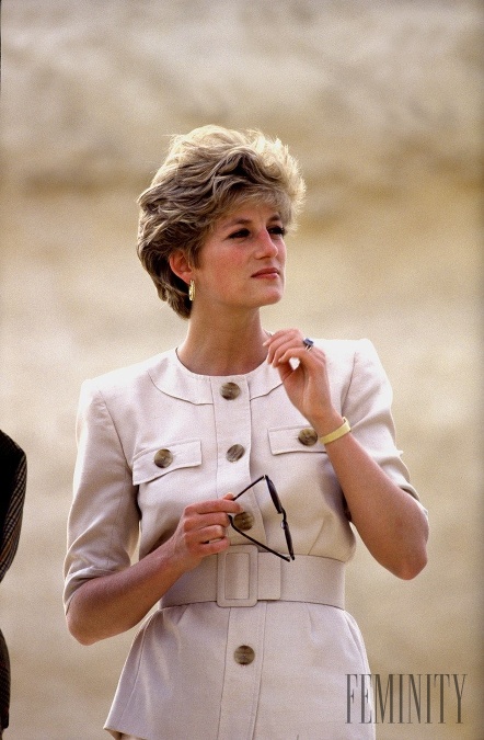 Štýl cargo dnes miluje aj prvá dáma USA Melania Trump. Inšpirovala sa princeznou Dianou?