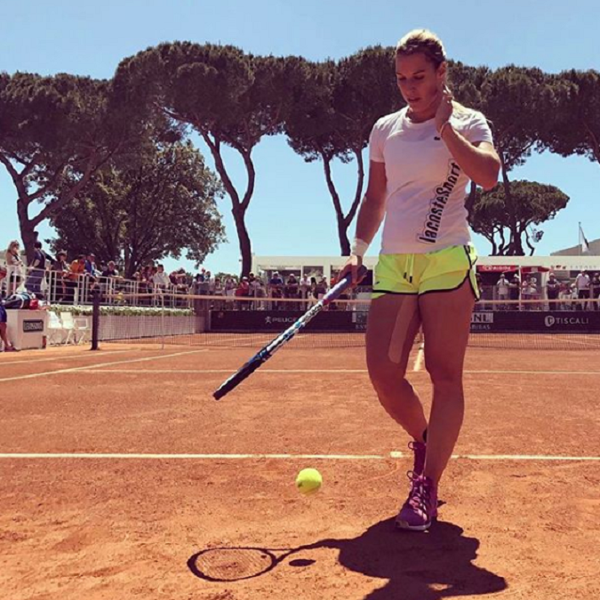 Tenistka Dominika Navara-Cibulková sa dôkladne pripravuje so svojím trénerom už doma