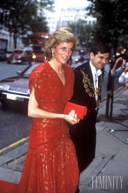 Niektoré typy šiat, ktoré nosila Diana sú naozaj nesmrteľné
