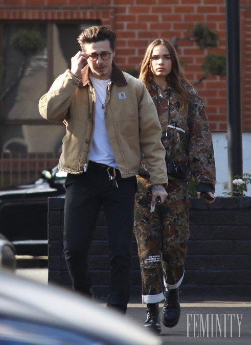 Brooklyn Beckham so svojou novou láskou, modelkou Hanou Cross