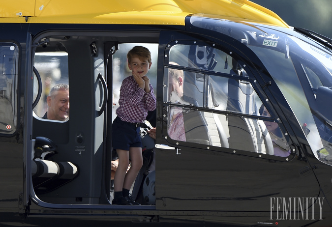 Šťastné momenty princa Georga v helikoptére