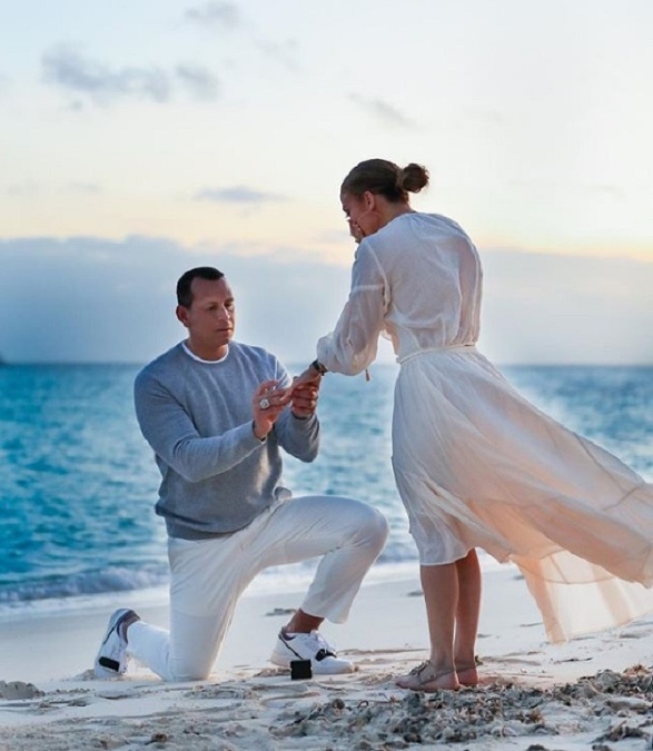 Romantické zásnuby prebehli na dovolenke na Bahamách